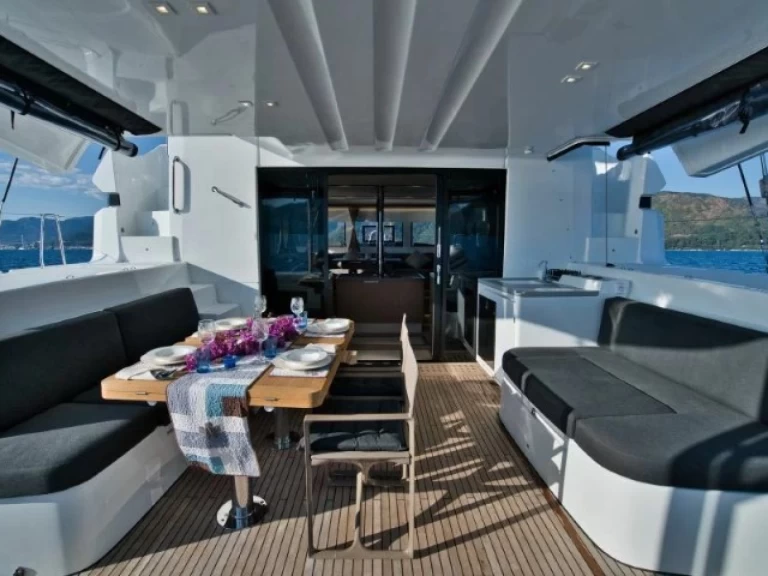 Bootverhuur Lagoon Lagoon 50 in Rhodes (City) via SamBoat