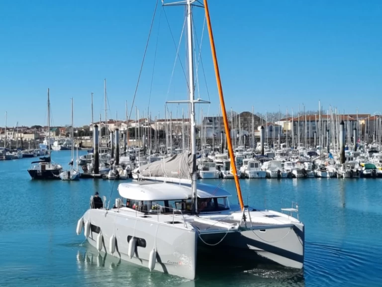 Huur Catamaran met of zonder schipper Excess in Préveza