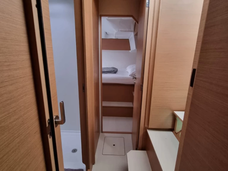 Verhuur Catamaran Excess met vaarbewijs