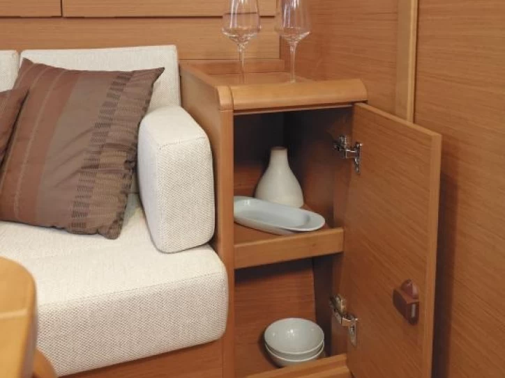 Jachthuur in Salerno - Jeanneau Sun Odyssey 379 via SamBoat