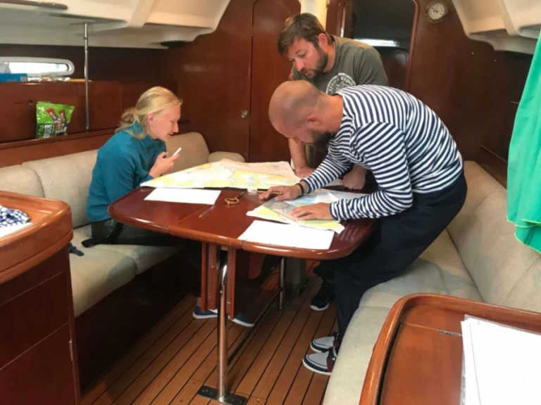 Bootverhuur Bénéteau Beneteau First 36.7 in Yerseke via SamBoat