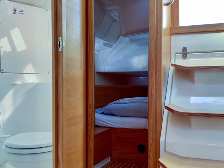 Bootverhuur Yerseke goedkoop Salona 380