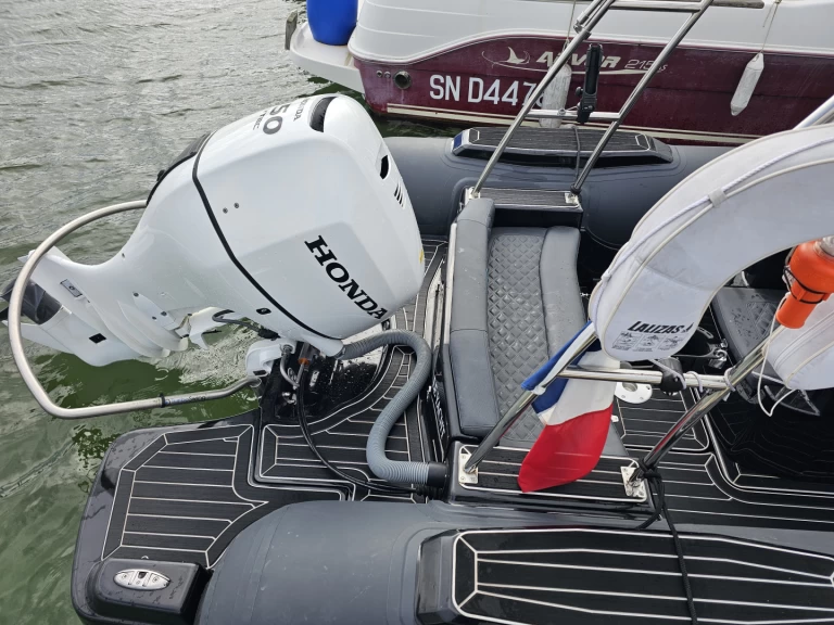 Bootverhuur Port de la Turbale goedkoop Lux 655