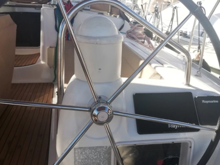 Verhuur Zeilboot in Álimos - Jeanneau Sun Odyssey 43