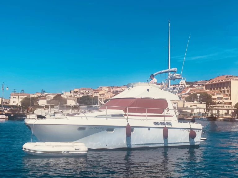 Verhuur Motorboot Bénéteau met vaarbewijs