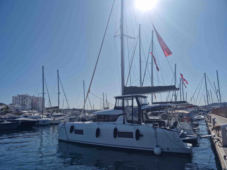 Catamaran te huur in Le Marin voor de beste prijs