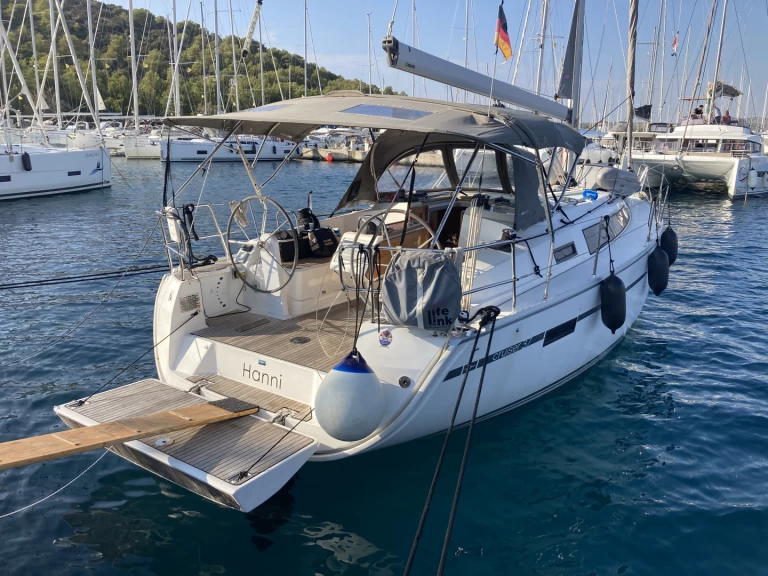 Bavaria Cruiser 37 te huur van particulier of professional in Šibenik