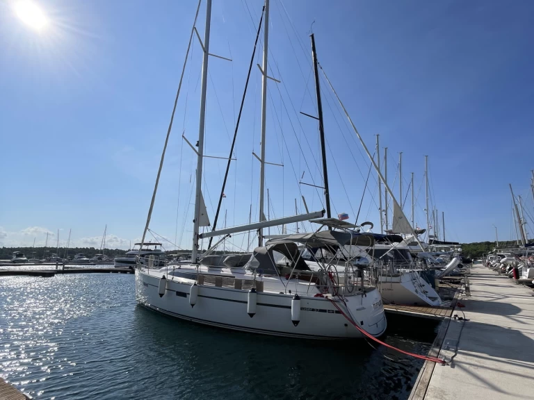 Sundecker Bavaria 37 te huur van particulier of professional in Šibenik