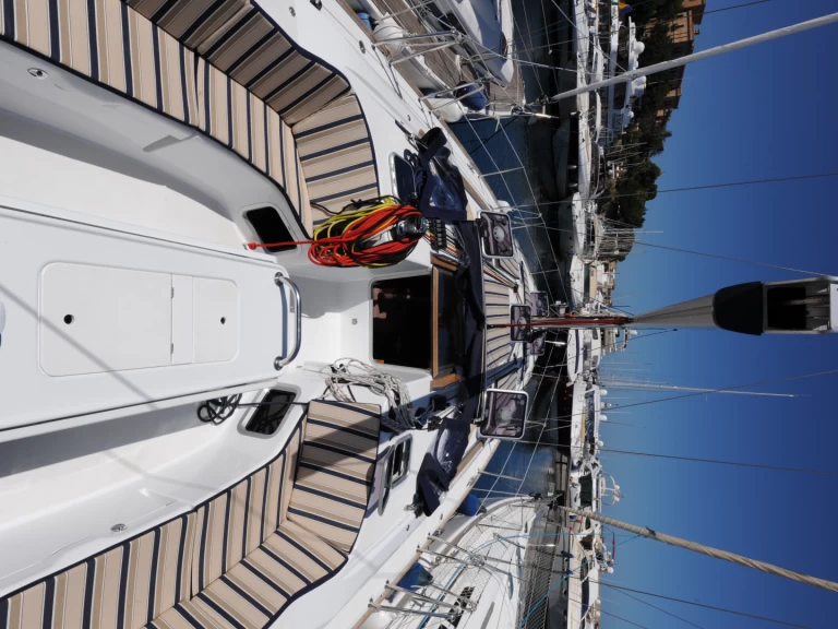 Verhuur Zeilboot Jeanneau met vaarbewijs