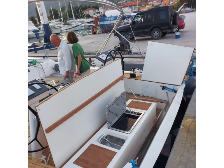 Bootverhuur D&D Yacht D&D Kufner54.Univerzum (AC+Gen+Solar) in Punat via SamBoat