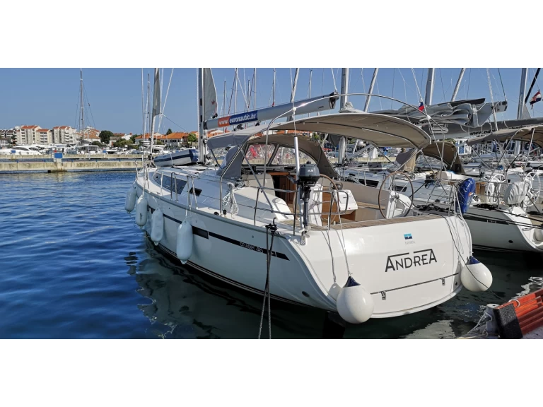 Bootverhuur Pirovac goedkoop Cruiser 46