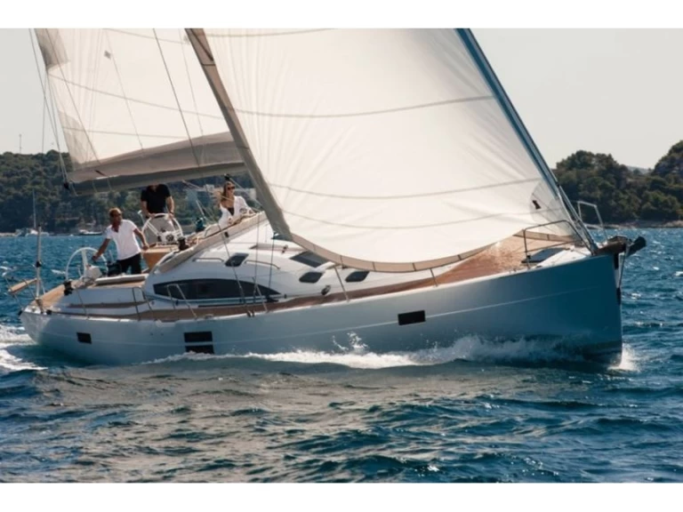 Bootverhuur Elan Impression 50 in Pirovac via SamBoat
