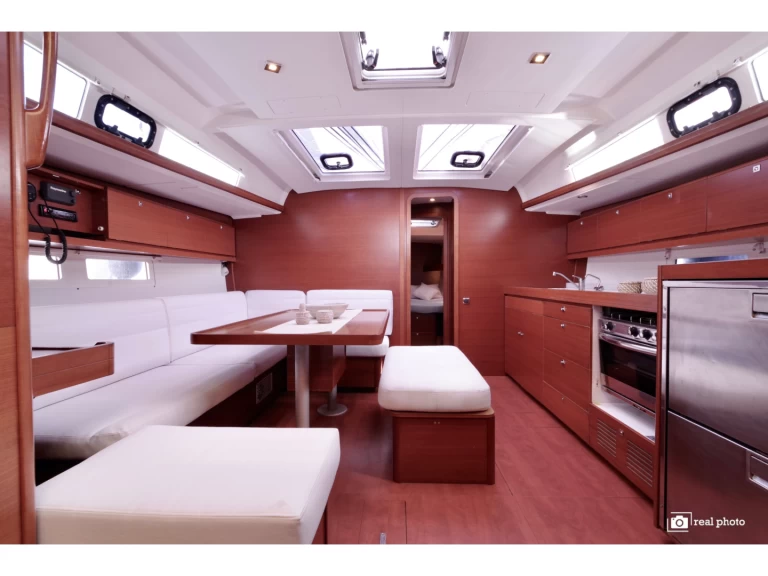 Dufour Dufour 460 Grand Large te huur van particulier of professional in Puntone