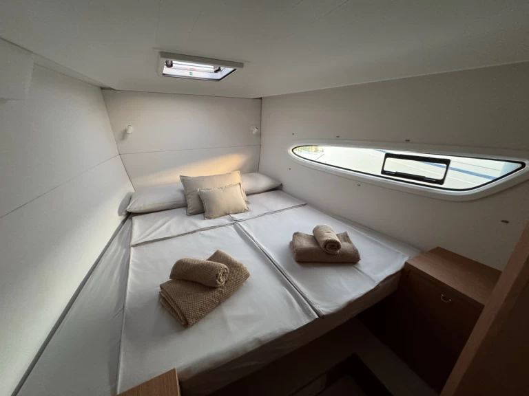 Excess Excess 14 te huur van particulier of professional in Rodi Garganico