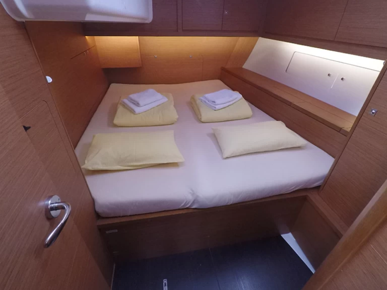 Jachthuur in Šibenik - Dufour Dufour 470 via SamBoat