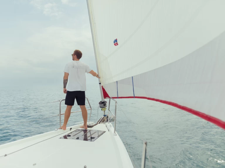 Zeilboot te huur in Ao Po voor de beste prijs