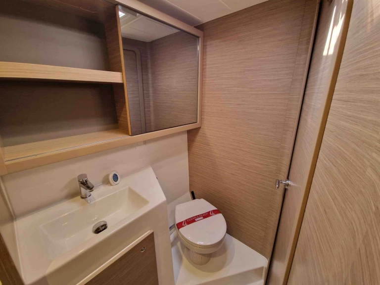 Bootverhuur Lagoon Lagoon 42 in Le Marin via SamBoat