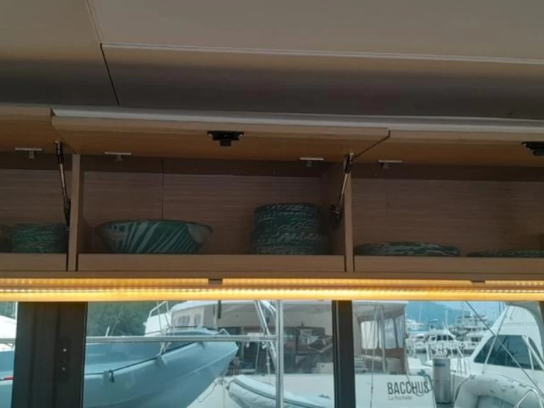 Catamaran te huur in Eden Island voor de beste prijs