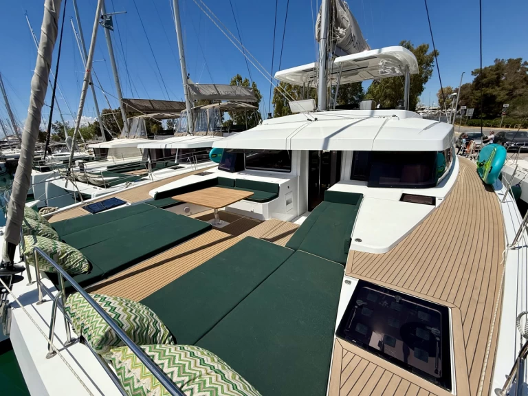 Huur een Bali Bali 5.8 in Álimos