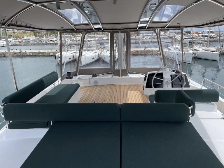 Catamaran te huur in Álimos voor de beste prijs