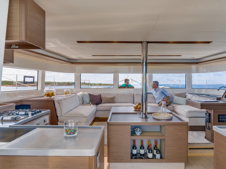 Jachthuur in Capo d'Orlando - Lagoon Lagoon 50 via SamBoat