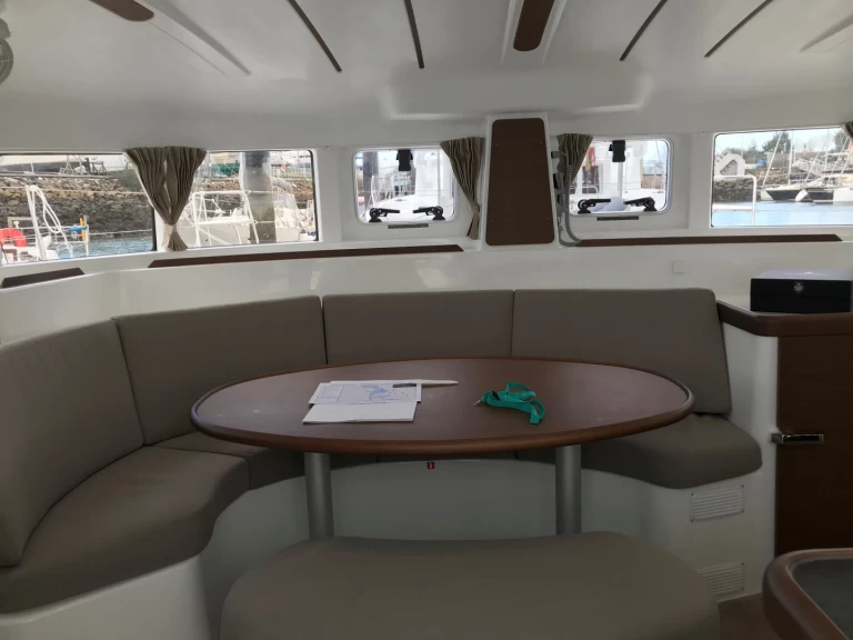 Jachthuur in Hyères - Lagoon Lagoon 380 via SamBoat