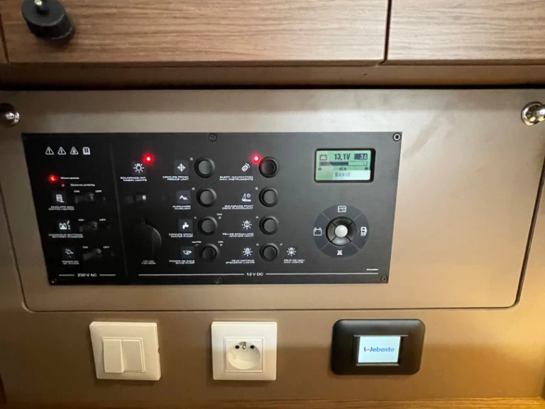 Jachthuur in Šibenik - Bénéteau Oceanis 38.1 via SamBoat