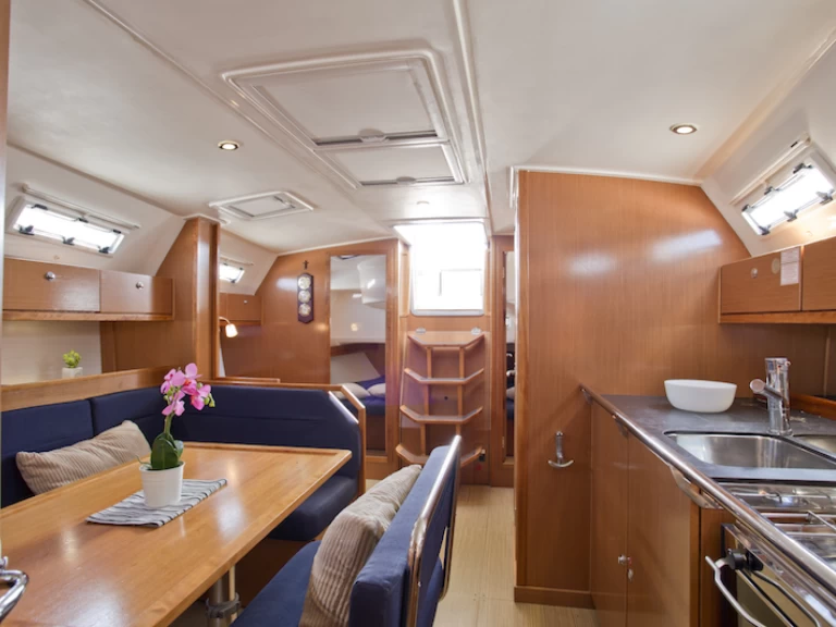 Jachthuur in Šibenik - Bavaria Bavaria 41 Cruiser via SamBoat