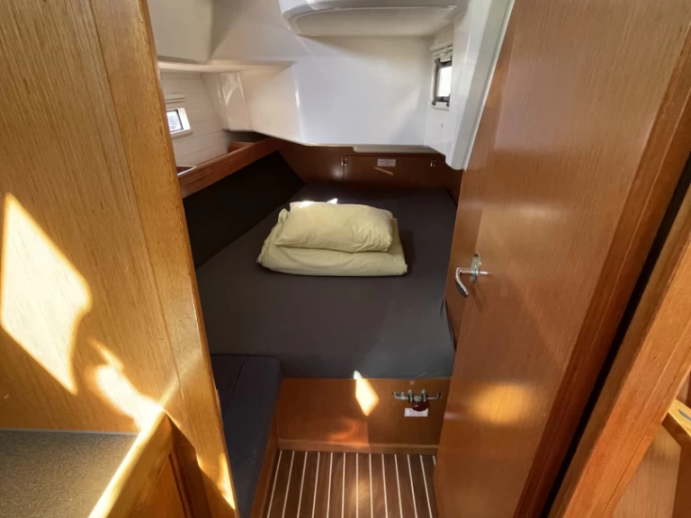 Verhuur Zeilboot in Šibenik - Sundecker Bavaria 37