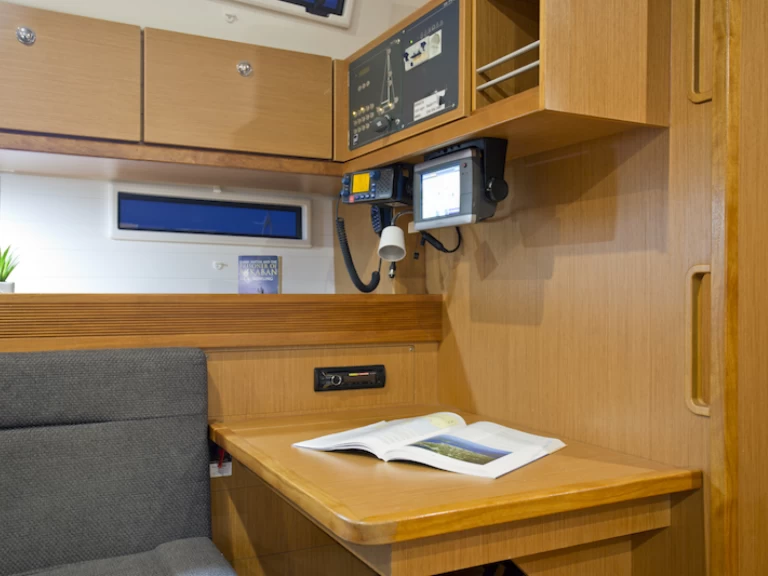 Huur een Bavaria Bavaria 45 in Šibenik