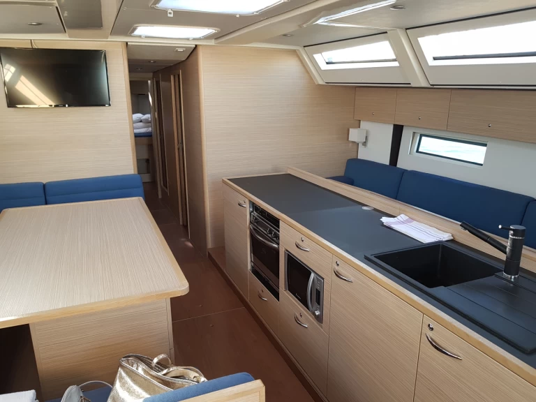 D&D Yacht D&D Kufner 54 (AC+Gen+Solar) te huur van particulier of professional in Punat