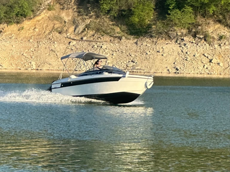 Huur Motorboot met of zonder schipper Jeanneau in La Tour-du-Meix