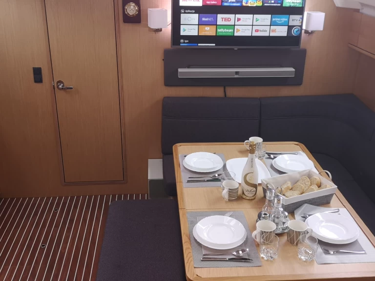 Bootverhuur Pirovac goedkoop Cruiser 46