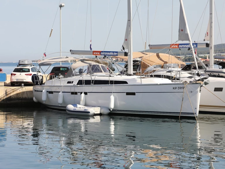 Bootverhuur Bavaria Cruiser 46 in Pirovac via SamBoat