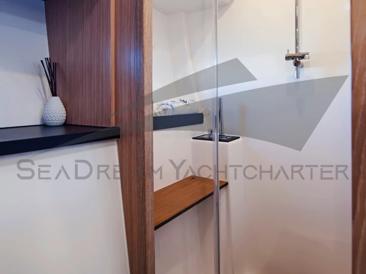 Huur Motorboot met of zonder schipper Bavaria in Sukošan