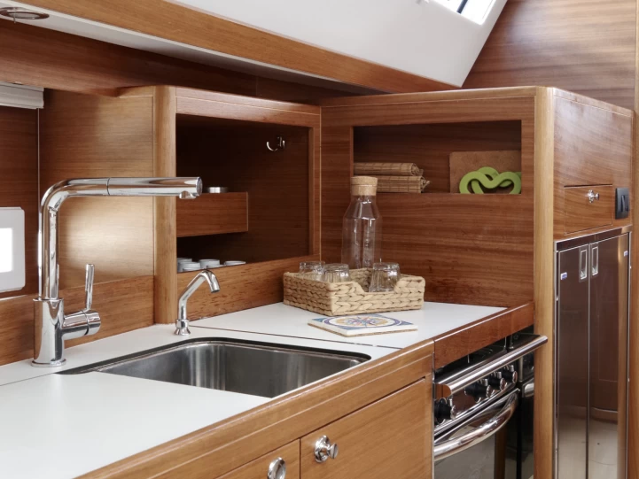 Elan Impression 45.1 te huur van particulier of professional in Cannigione