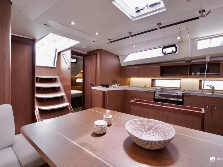 Verhuur Zeilboot in Furnari - Bénéteau Oceanis 46.1