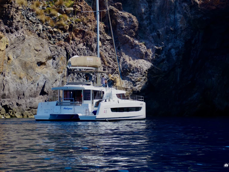 Bootverhuur Furnari goedkoop Bali 4.8