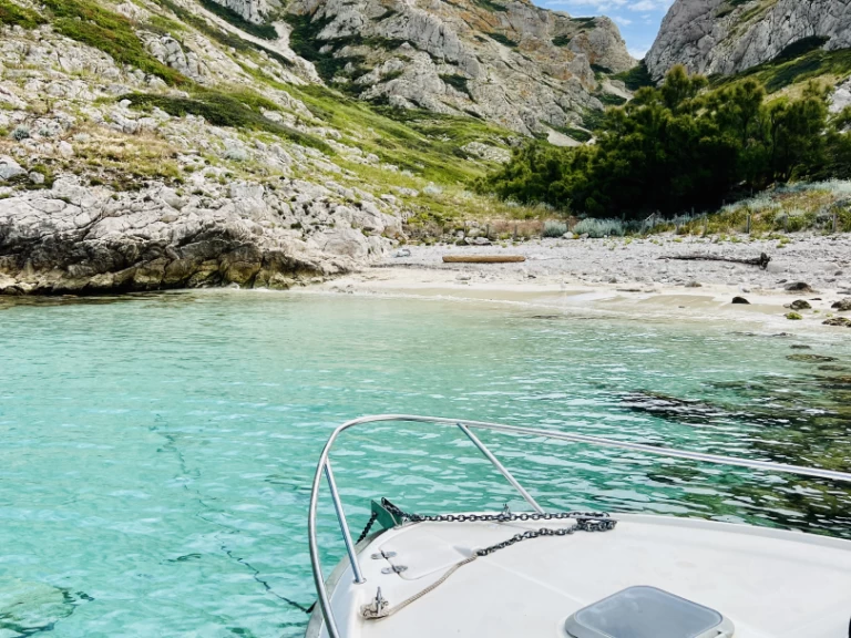 Verhuur Motorboot B2 Marine met vaarbewijs
