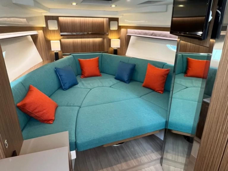 Jachthuur in Ibiza Town - FIM 340 REGINA via SamBoat