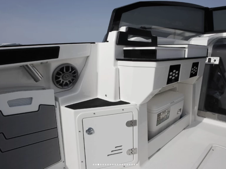 Bootverhuur Sant Antoni de Portmany goedkoop CS 700 HT