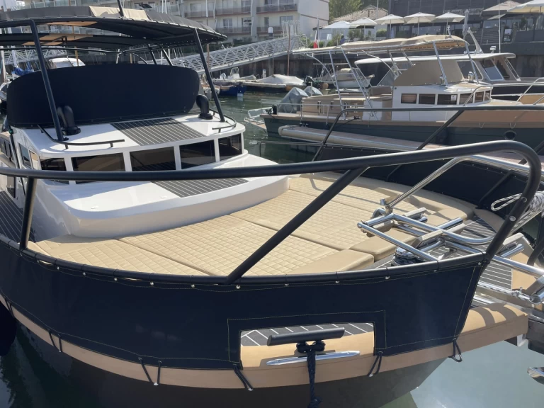 Bootverhuur Beacher Beacher V10.2 Croisière in Port d'Arcachon via SamBoat