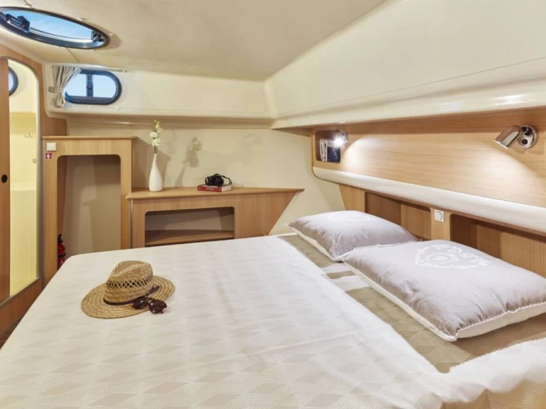 Bootverhuur Saint-Nazaire-d'Aude goedkoop Sixto