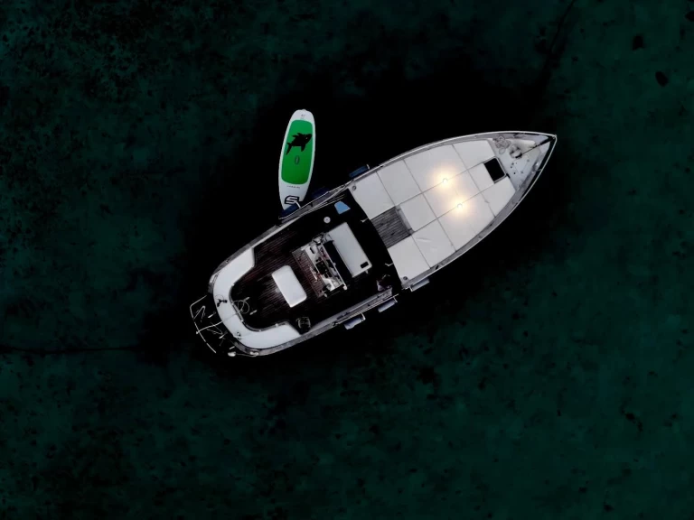 Bootverhuur Porto San Paolo goedkoop Altair 25, 8 metri