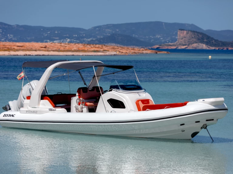 RIB te huur in Marina Ibiza voor de beste prijs