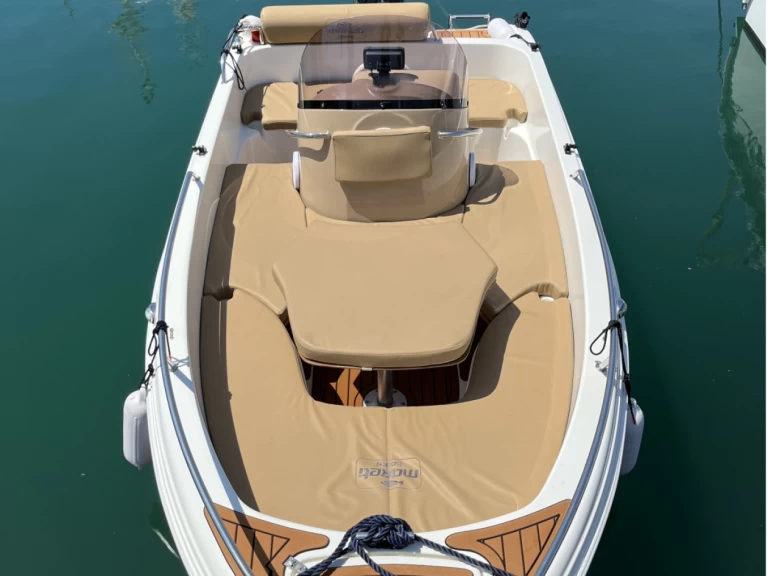 Huur Motorboot met of zonder schipper Mareti in Mataró