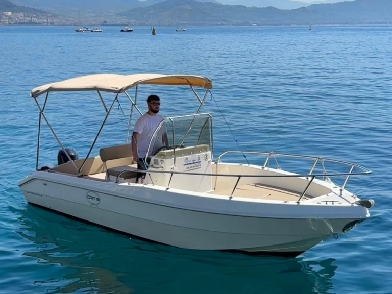Bootverhuur Maiori goedkoop Cap 520