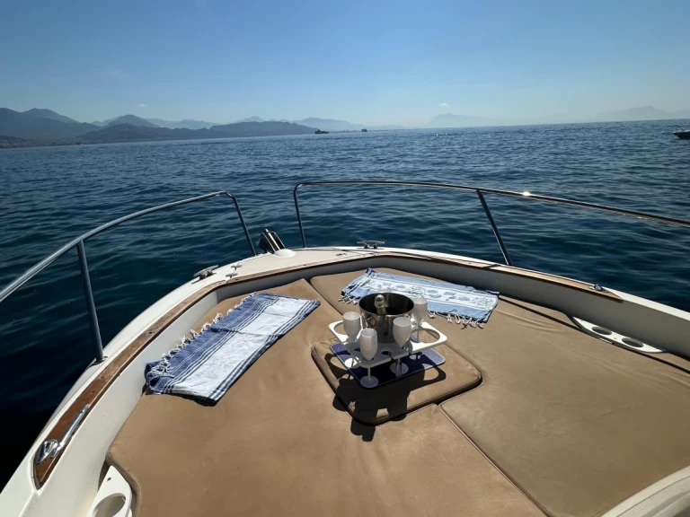 Huur een Jeanneau Cap Camarat 7.5 WA in Porto di Amalfi Marina Coppola