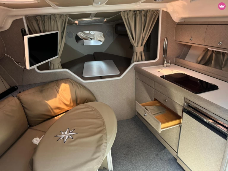 Bootverhuur Palermo goedkoop Bavaria 32 Sport