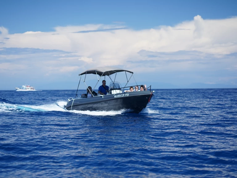 Motorboot te huur in Rhodes (City) voor de beste prijs